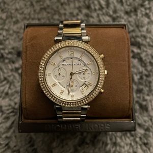Michael’s Kors Lexington watch